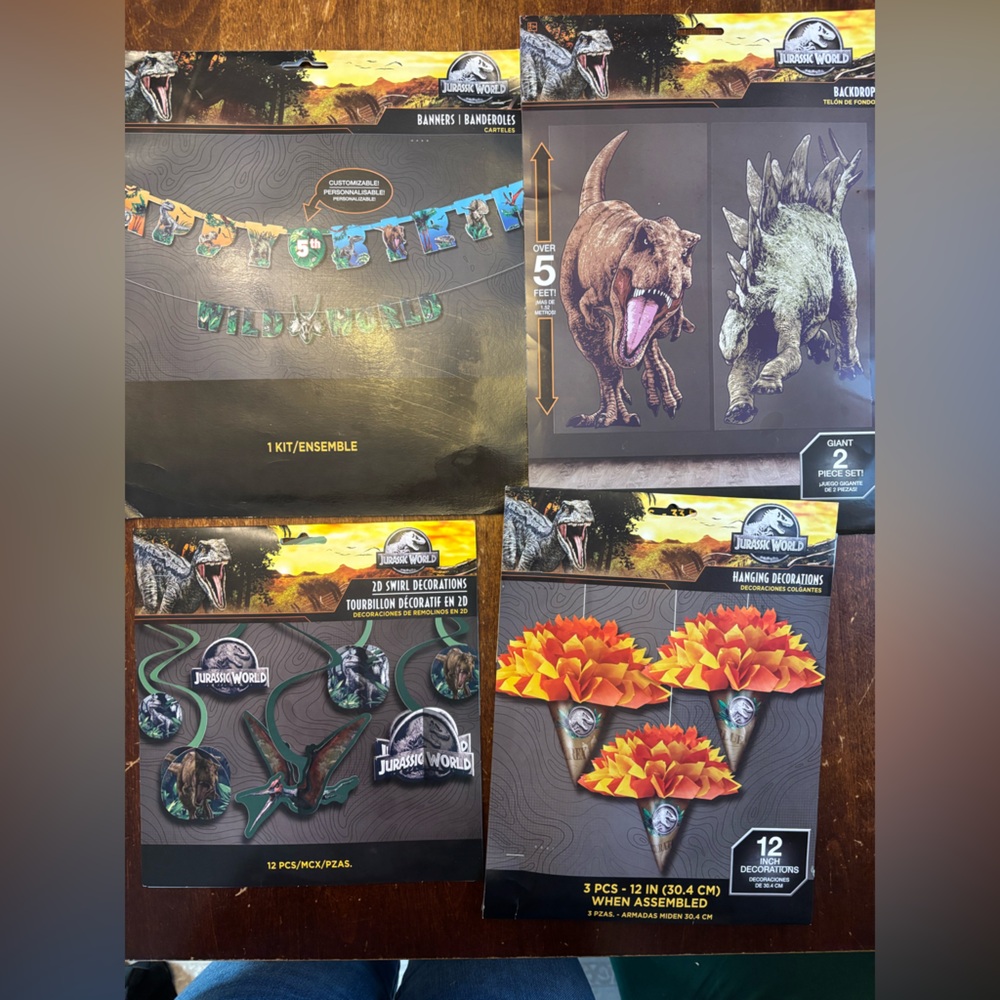 UNOPENED Dino Party
